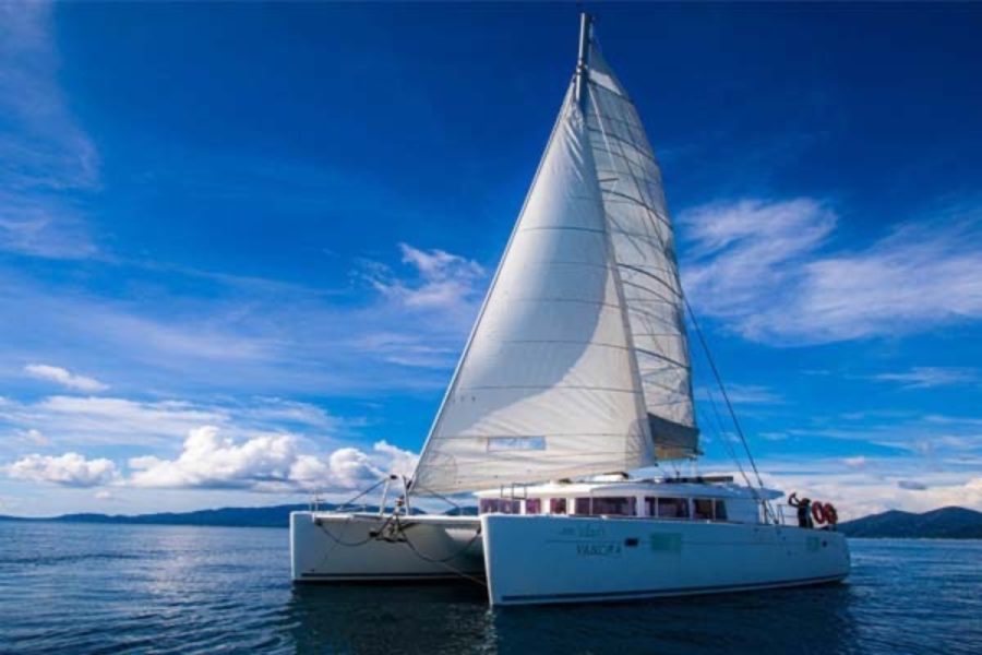 เหมาลำเรือยอร์ช One Day Trip Private